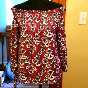 Seven Sisters On/Off the Shoulders Hi-Lo 3/4 TieEnd Sleeve